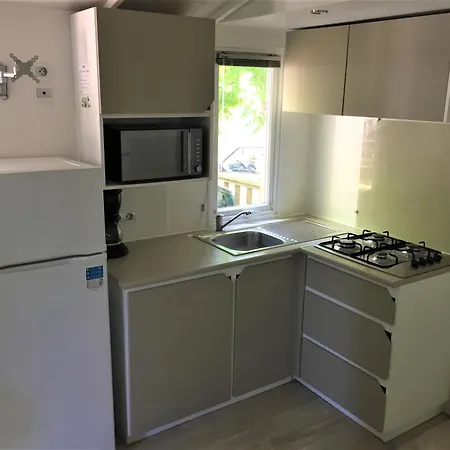 Le Clos Fleuri Camping *